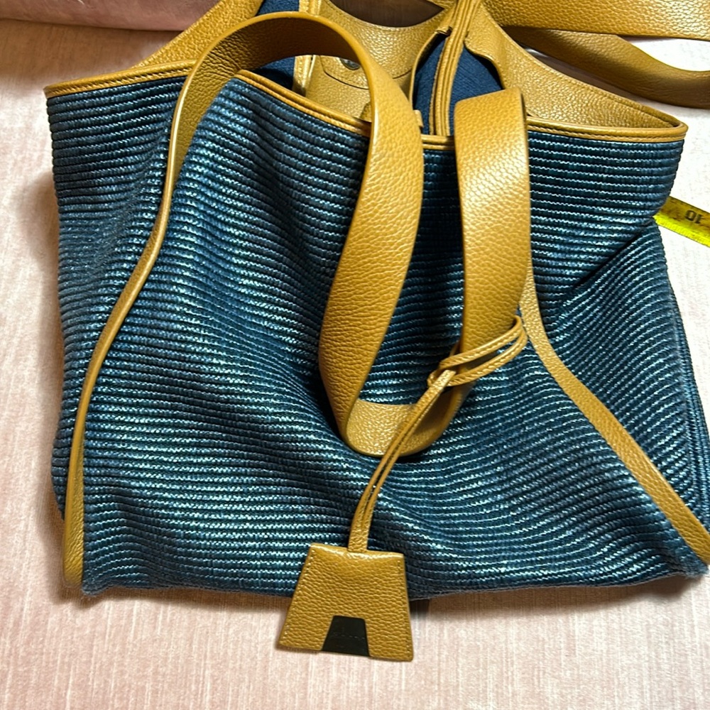 Akris Punto tote